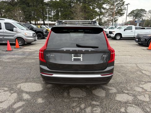 Used 2023 Volvo XC90 B6 Ultimate w/ Protection Package image 6