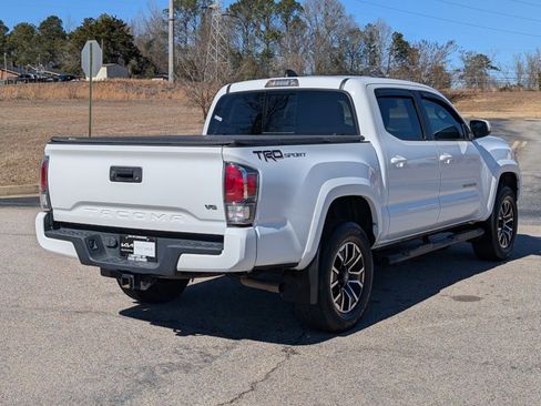 Used 2023 Toyota Tacoma TRD Sport image 8