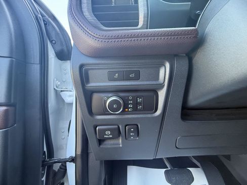Used 2022 Ford Expedition Max Limited AWD/4WD image 15