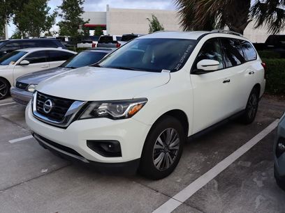 Used 2020 Nissan Pathfinder S
