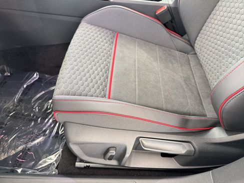 New 2026 Volkswagen Golf SE image 14