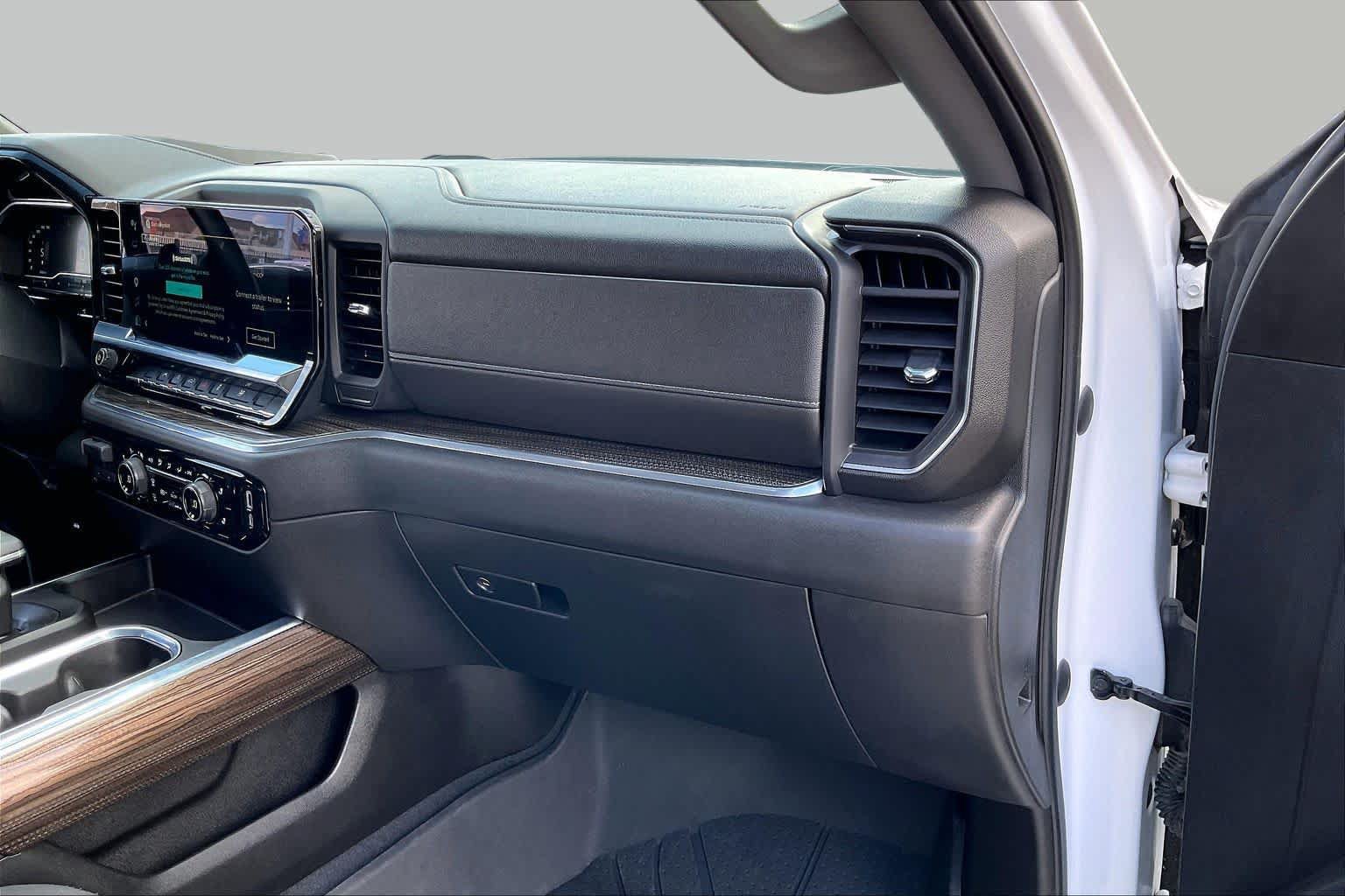 Used 2023 Chevrolet Silverado 1500 LT w/ Texas Edition Plus RWD image 18