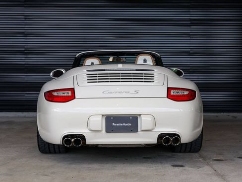 Used 2010 Porsche 911 Carrera S RWD image 6