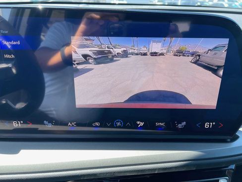 New 2025 Chevrolet Traverse LT w/ LPO, Floor Liner Package image 26