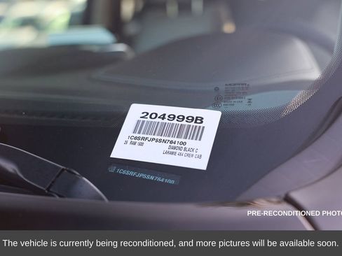 Used 2025 RAM 1500 Laramie image 39