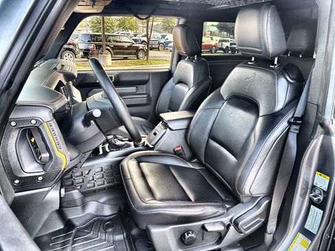 Used 2024 Ford Bronco Badlands AWD/4WD image 11