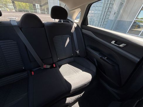 Used 2025 Kia K5 LXS image 37
