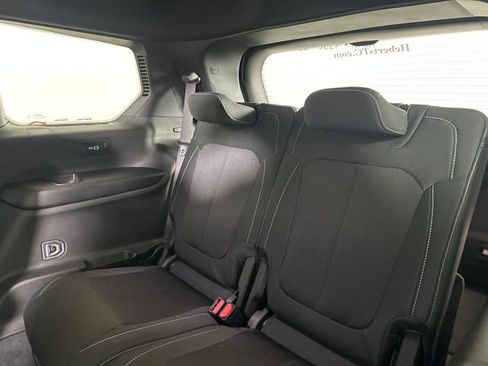 New 2025 Jeep Grand Cherokee L Laredo w/ Luxury Tech Group I image 29