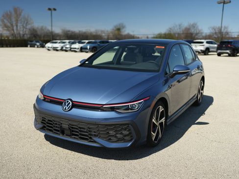 New 2026 Volkswagen GTI SE FWD image 4