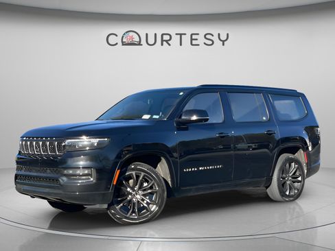 Used 2023 Jeep Grand Wagoneer Series II image 1