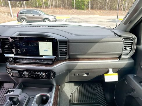 New 2026 GMC Sierra 1500 Elevation w/ Preferred Package AWD/4WD image 20