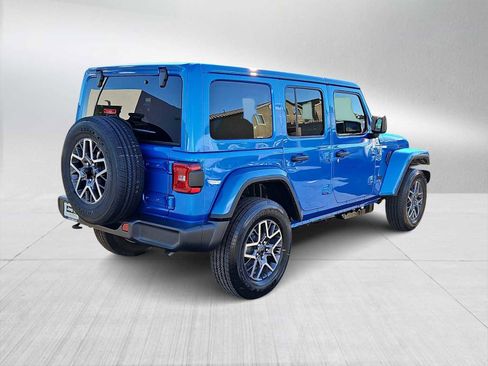 New 2026 Jeep Wrangler Sahara image 8