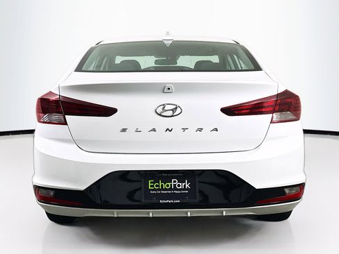 Used 2020 Hyundai Elantra SEL w/ Cargo Package (C1) image 7