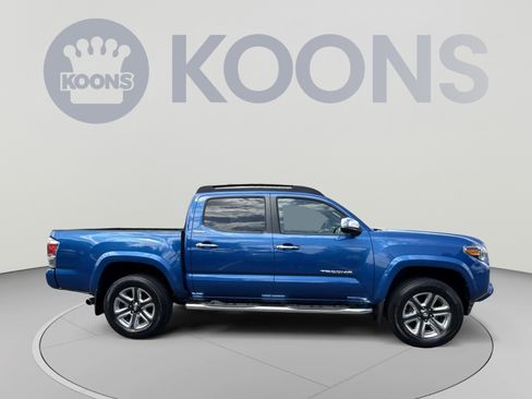 Used 2018 Toyota Tacoma Limited AWD/4WD image 8