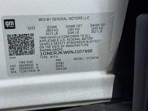 Used 2022 Chevrolet Traverse RS FWD image 32