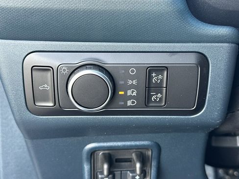 New 2026 Ford Maverick XL AWD/4WD image 24