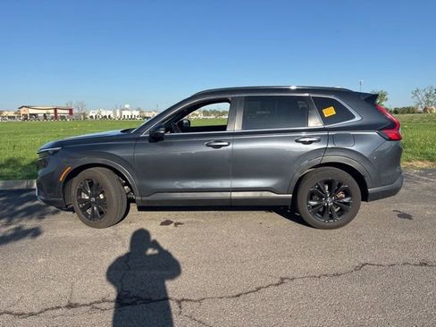 Used 2025 Honda CR-V Sport Touring image 11