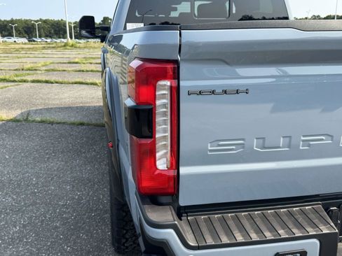 New 2026 Ford F250 Lariat w/ Black Appearance Package AWD/4WD image 12