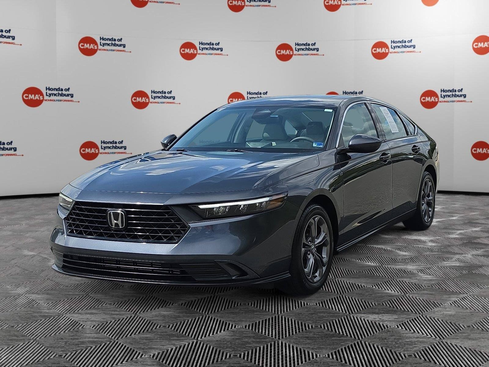 Used 2024 Honda Accord EX image 1