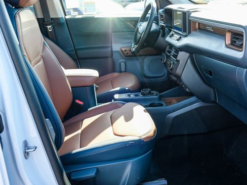 New 2024 Ford Maverick Lariat w/ FX4 Off-Road Package image 11