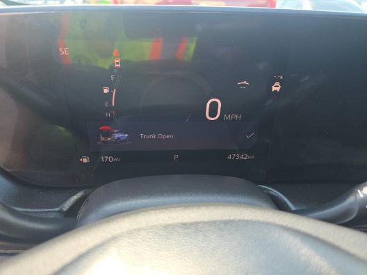 Used 2024 Buick Encore GX Preferred w/ Comfort Package FWD image 8