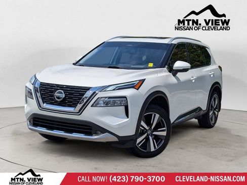 Certified 2021 Nissan Rogue Platinum FWD image 1