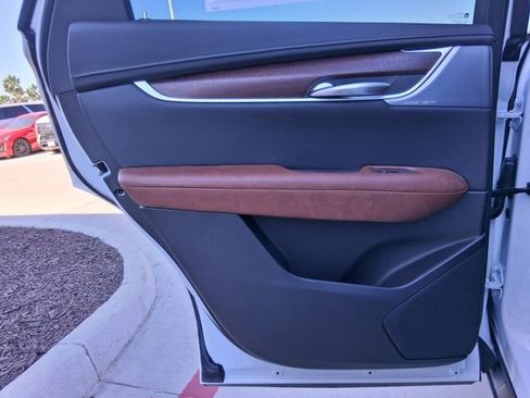 New 2026 Cadillac XT5 Premium Luxury image 24