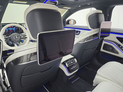 New 2026 Mercedes-Benz S 63 AMG S image 12