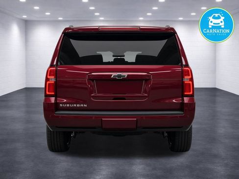 Used 2018 Chevrolet Suburban LT AWD/4WD image 5