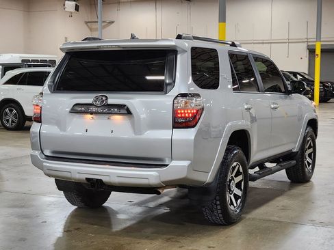 Used 2021 Toyota 4Runner TRD Off-Road Premium image 8