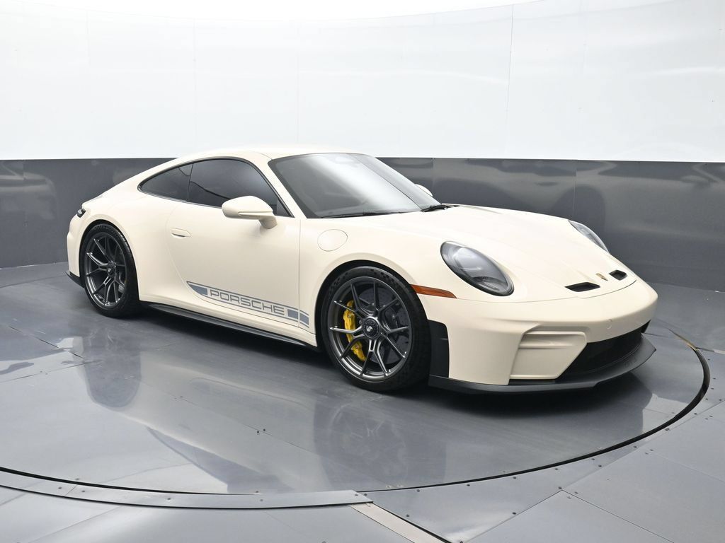 Certified 2026 Porsche 911 GT3 RWD image 20
