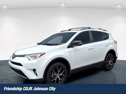 Used 2017 Toyota RAV4 SE AWD/4WD image 1