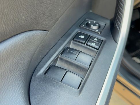 Used 2023 Toyota RAV4 LE FWD image 15