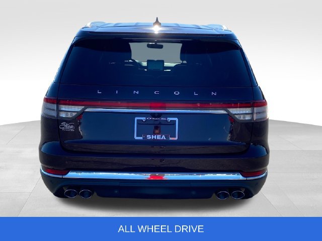 Used 2023 Lincoln Aviator Reserve w/ Equipment Group 201A AWD/4WD image 3