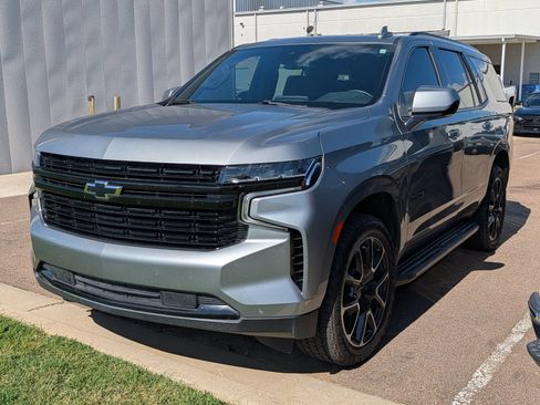 Used 2023 Chevrolet Tahoe RST RWD image 2