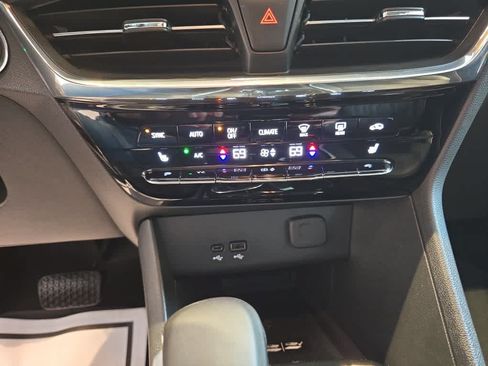 Used 2026 Buick Encore GX Avenir w/ Avenir Technology Package AWD/4WD image 16