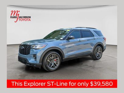 Used 2025 Ford Explorer ST-Line w/ Premium Package
