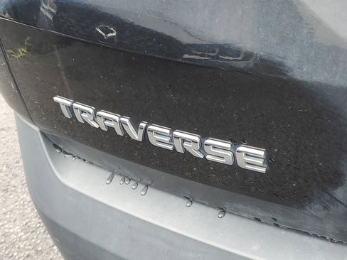 Used 2018 Chevrolet Traverse LT image 7