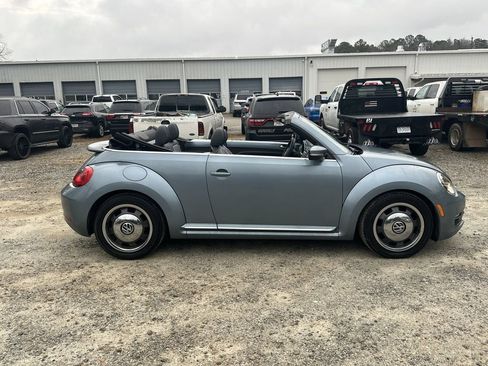Used 2016 Volkswagen Beetle 1.8T Denim image 2