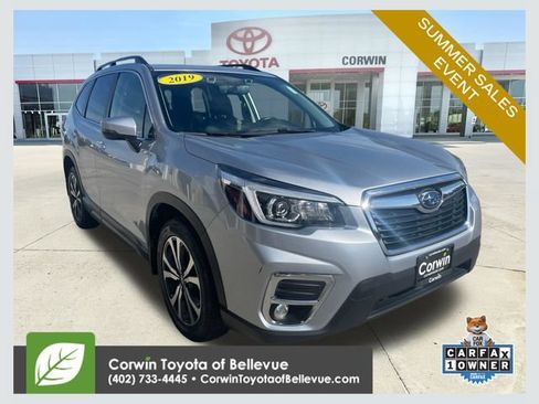Used 2019 Subaru Forester Limited AWD/4WD image 1