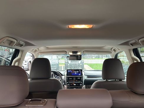 Used 2023 Lexus GX 460 Premium w/ Premium Plus Package AWD/4WD image 21