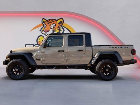 Used 2020 Jeep Gladiator Sport w/ Quick Order Package 24S image 8