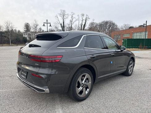 New 2026 Genesis GV70 2.5T Advanced image 9