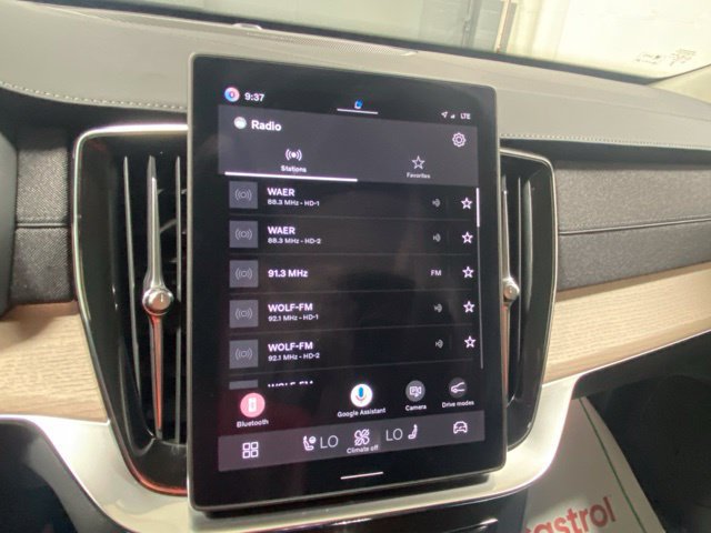 Certified 2026 Volvo XC90 B5 Plus AWD/4WD image 20