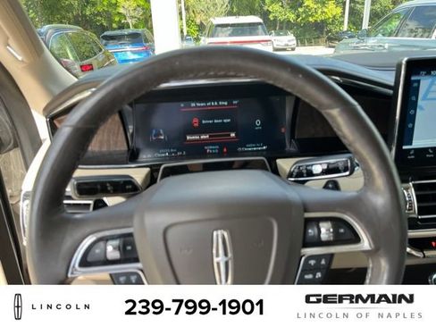 Used 2023 Lincoln Navigator Reserve RWD image 20
