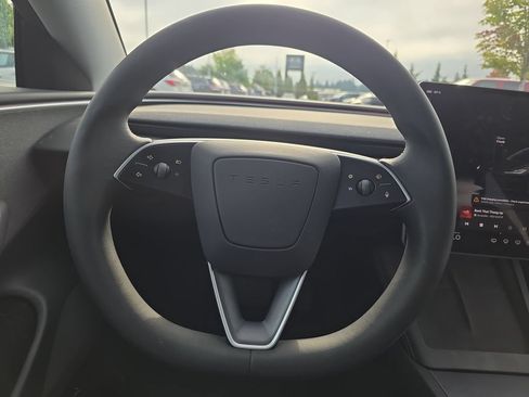 Used 2025 Tesla Model 3 Long Range RWD image 18