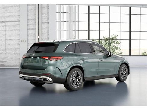 New 2025 Mercedes-Benz GLC 300 image 21