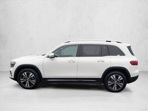 Used 2026 Mercedes-Benz GLB 250 image 9