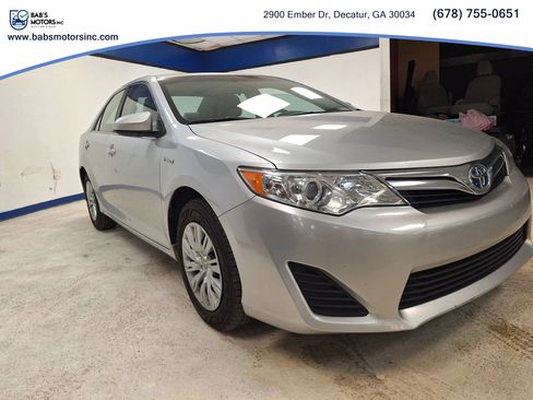 Used 2012 Toyota Camry LE image 23
