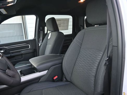 New 2026 RAM 3500 Lone Star AWD/4WD image 7